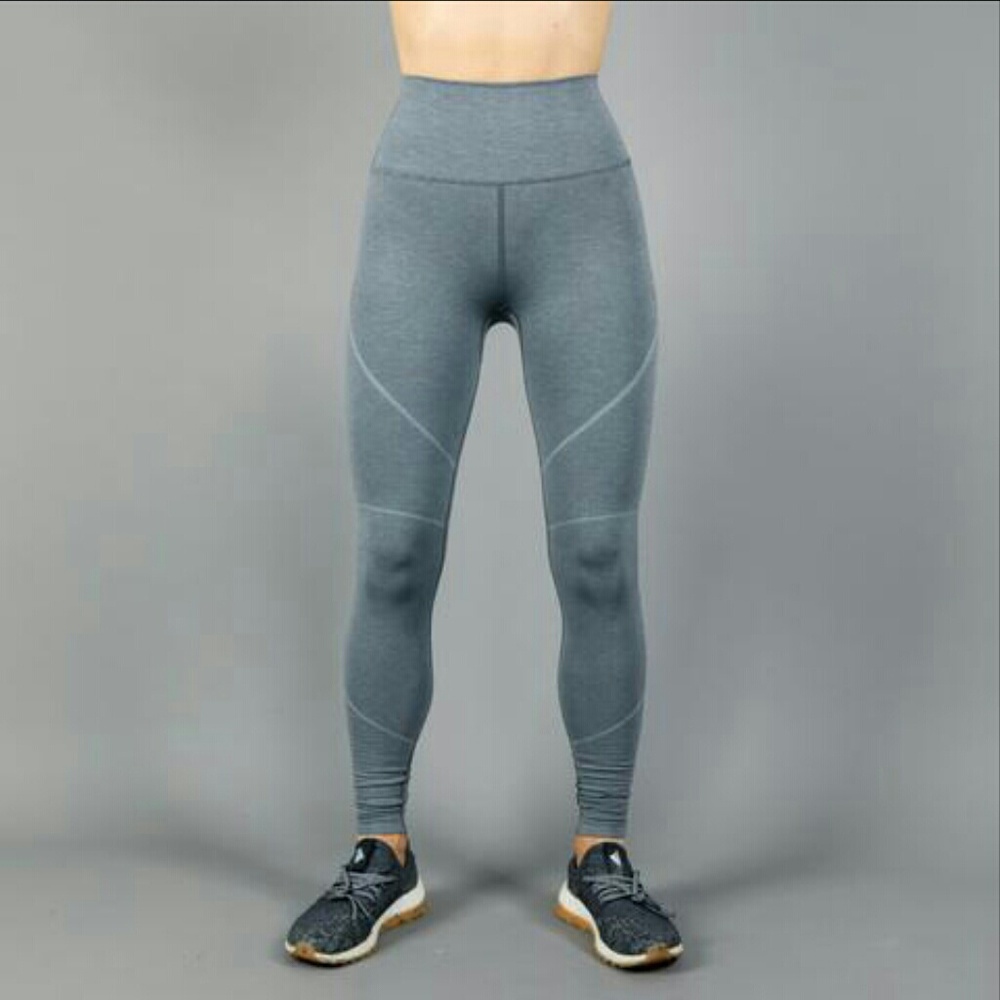 Alphalete Leggings